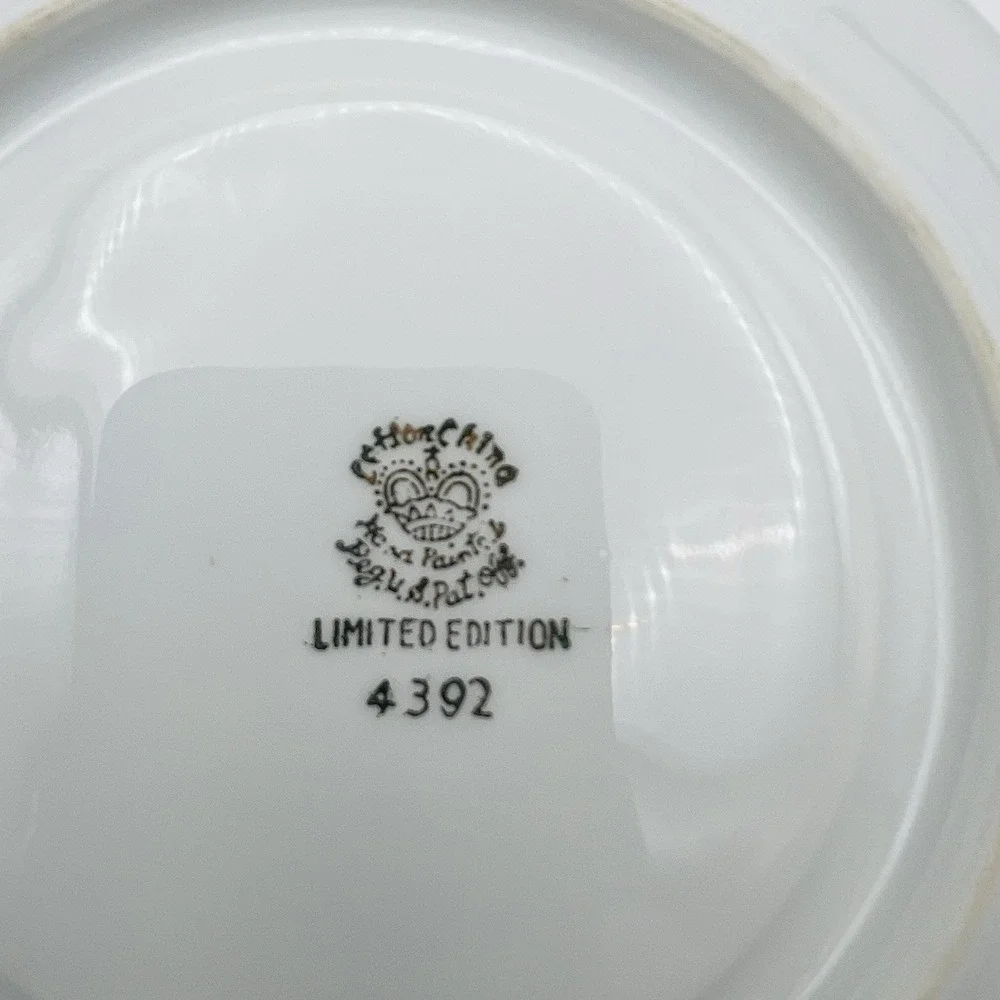 Lefton China Poinsettia Teacup Saucer Hand Painted Holiday Christmas Green Gold